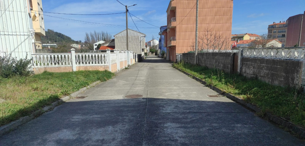 Cariño mejorará la seguridad vial en Menéndez Pidal y Aguillóns