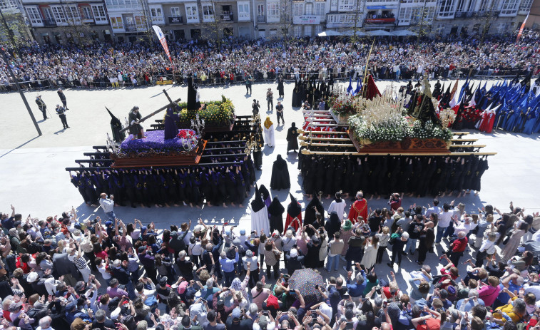 La Semana Santa de Ferrol encandila al National Geographic
