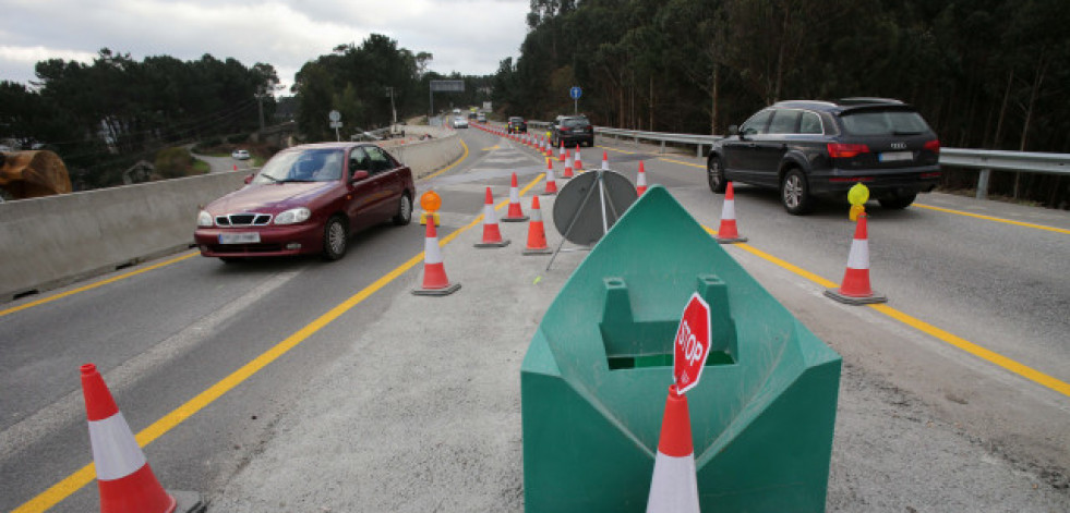 El Ministerio de Transportes abre el lunes el desvío para acceder a Burela desde la N-642