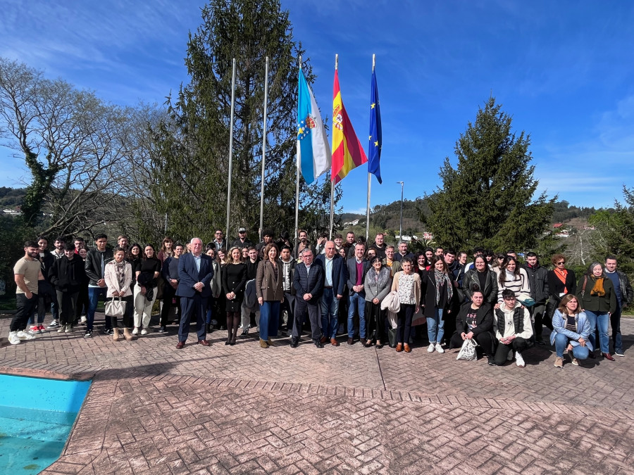 Visita de estudiantes al CIS en el marco de la Semana de Administración Aberta