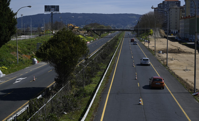 Perfilan los recorridos de buses afectados por las obras de As Pías