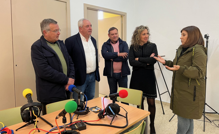 Las nuevas ventanas del CEIP O Ramo mejorarán el aislamiento térmico del centro
