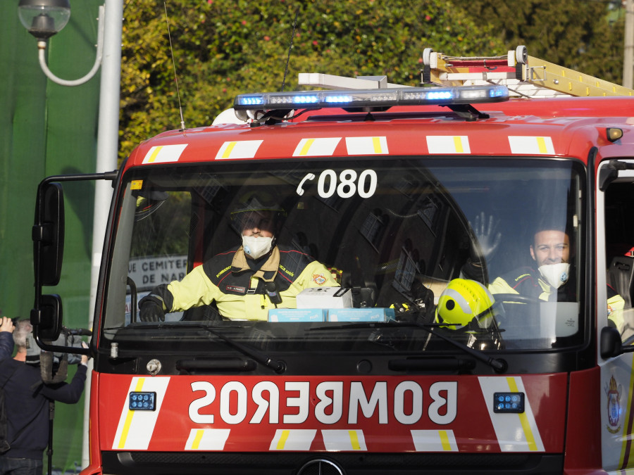 Arde un alpendre en la parroquia de Doso, en Narón