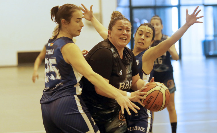 El Costa Ártabra femenino, a una victoria del pase a semifinales