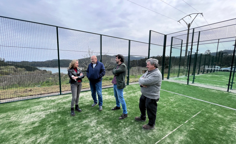 La Xunta invierte 41.382 euros en la construcción de dos pistas de pádel en Mañón