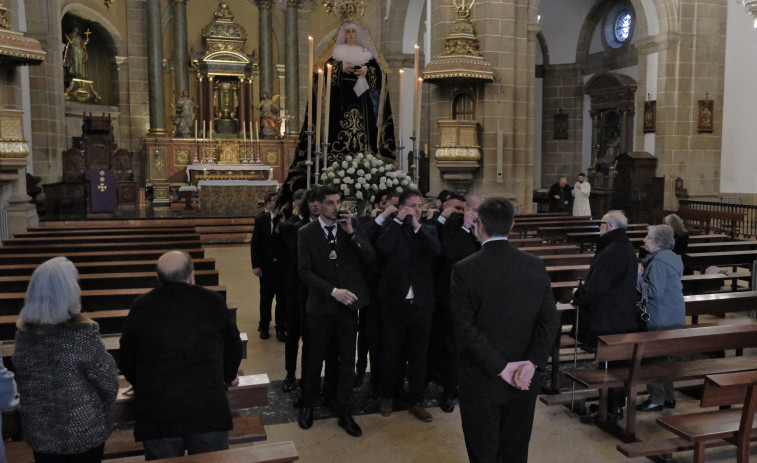 El concierto del ciclo coral de música sacra toma el relevo a la procesión de Dolores
