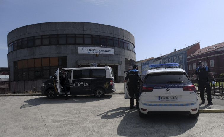Tercer grado para el acusado de robar varios microbuses