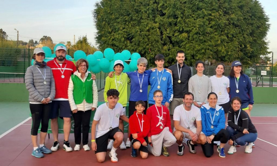 Tres días solidarios contra el cáncer en el Club Tenis Redes