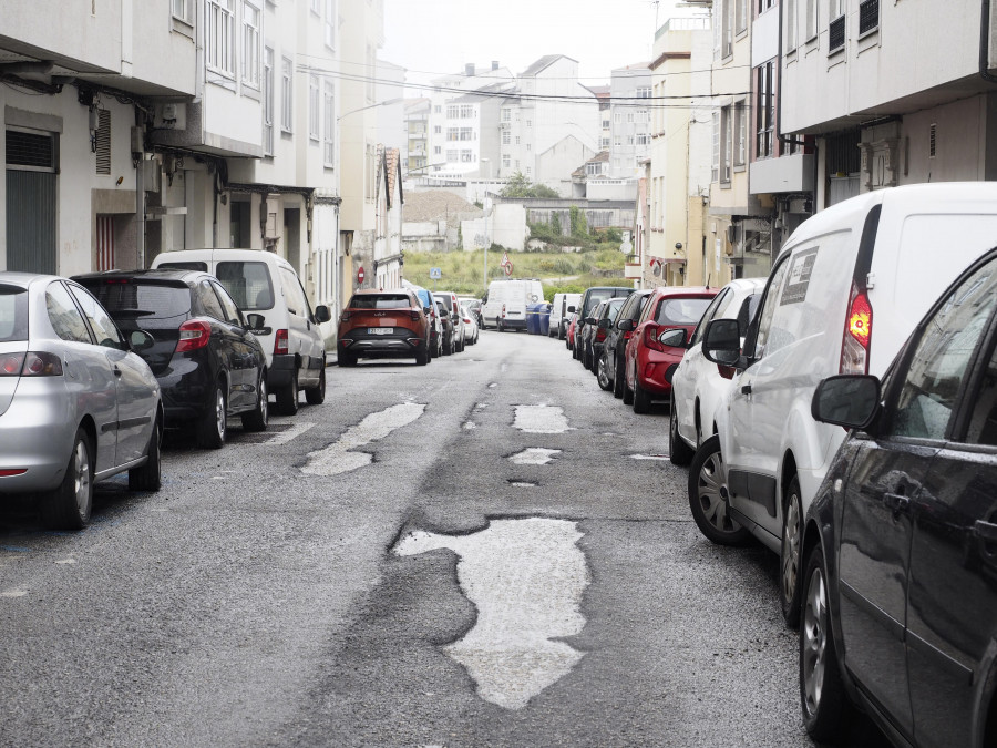 Queixas da veciñanza de Narón polo estado do barrio da Gándara