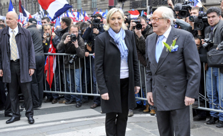 Jean-Marie Le Pen, de 94 años, ingresado en París por un problema cardíaco