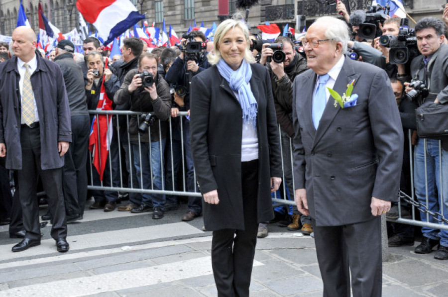 Jean-Marie Le Pen, de 94 años, ingresado en París por un problema cardíaco