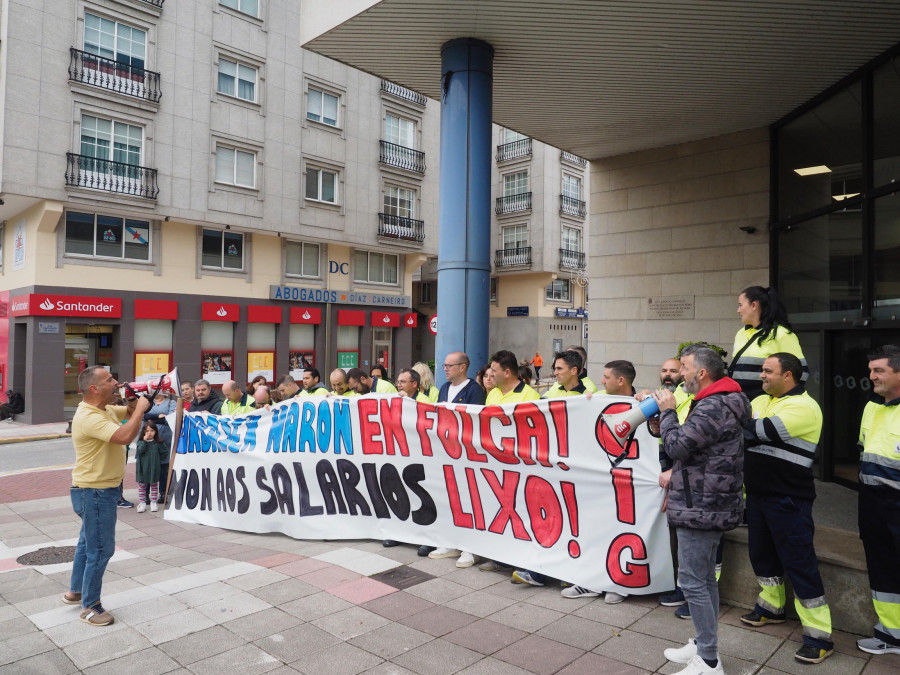 Desconvocada “in extremis” la huelga de recogida de Urbaser en Narón