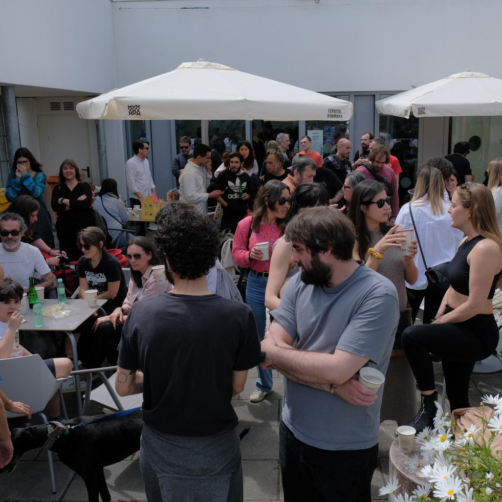 El barrio de Canido se convirtió en el centro neurálgico de la actividad cultural y comercial del domingo