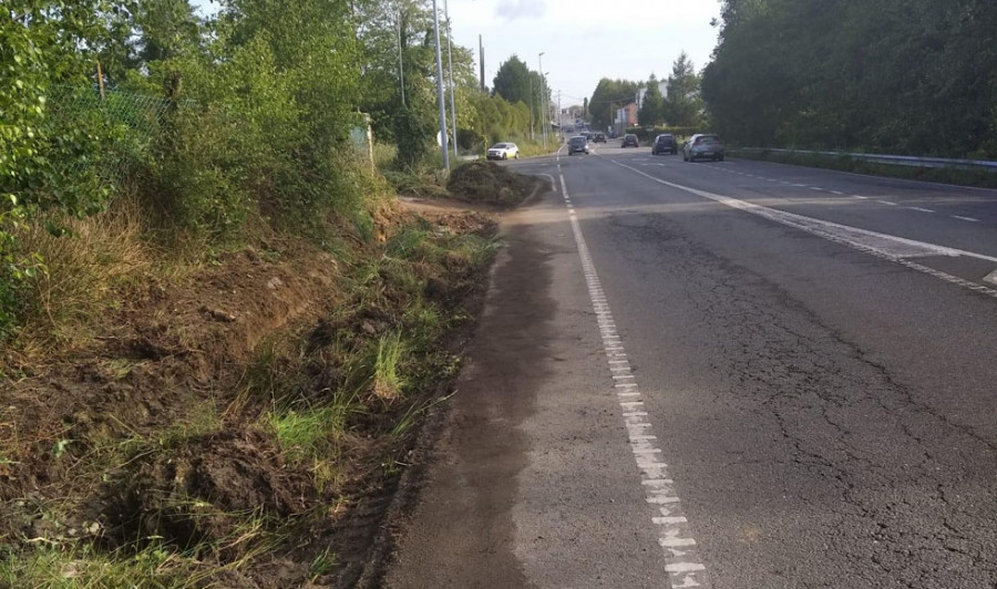 La Xunta inicia las obras de mejora de la senda peatonal en la AC-116 a su paso por O Val