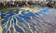 Música tradicional y baño de flores en la fiesta de los “maios” celebrada en Narón