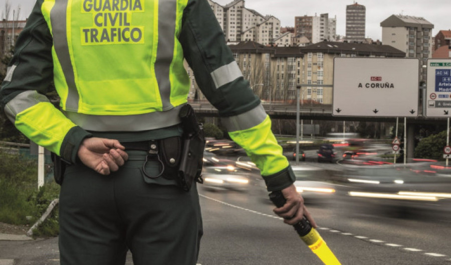 La DGT inicia este lunes en Galicia una campaña de sensibilización destinada a peatones, ciclistas y motoristas