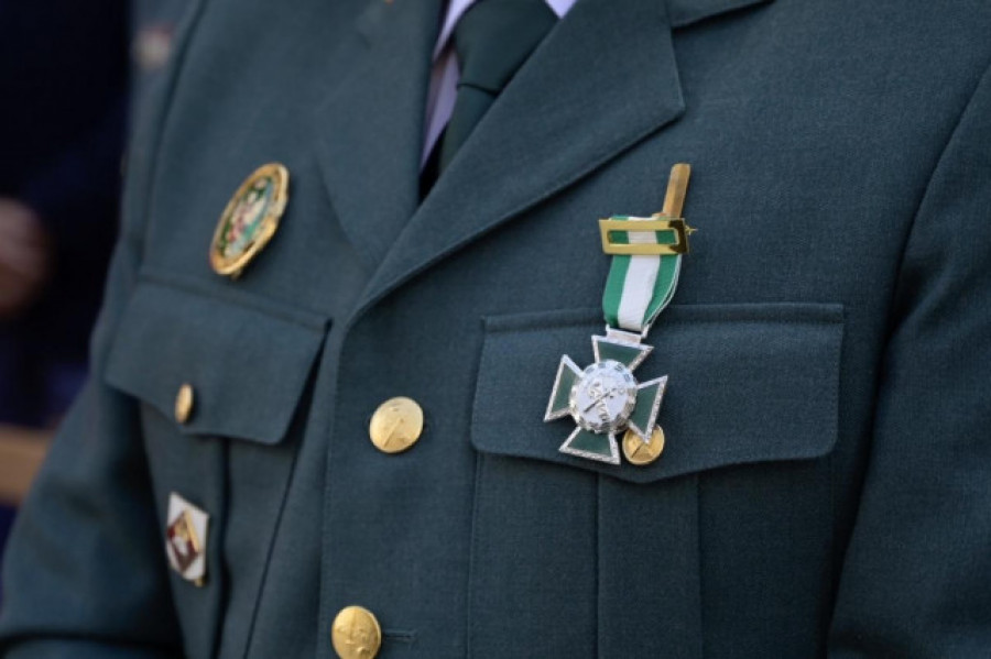 Titulados universitarios menores de 27 años podrán acceder a teniente de la Guardia Civil