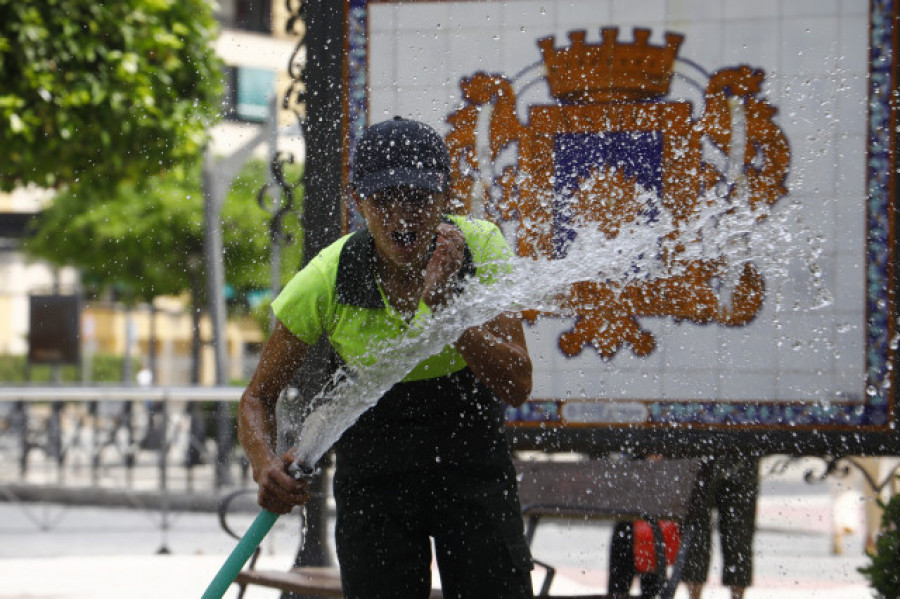 El Gobierno prohibirá el trabajo al aire libre cuando haya alerta roja o naranja por calor