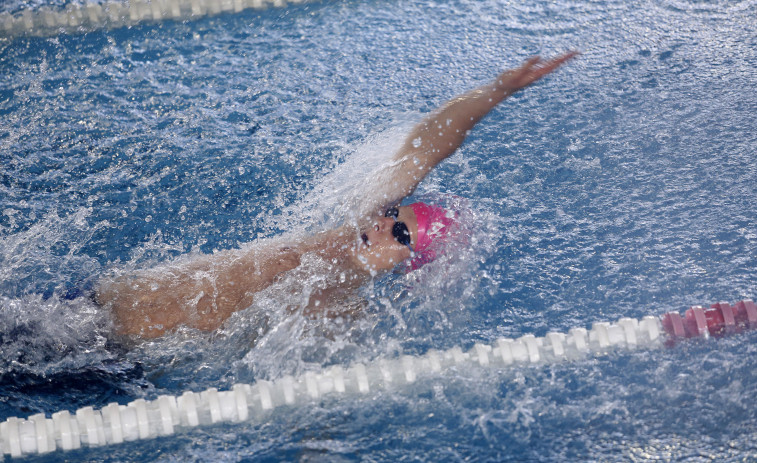 Natación Ferrol y Náutico Narón cumplen objetivos