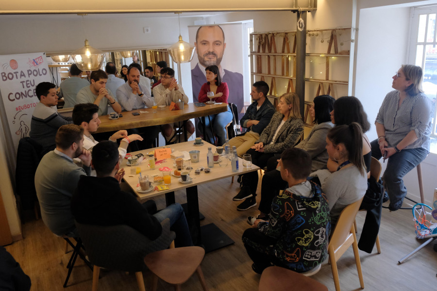 Bernardo Fernández invita a los jóvenes eumeses a tumbar el prejuicio del “botellón”