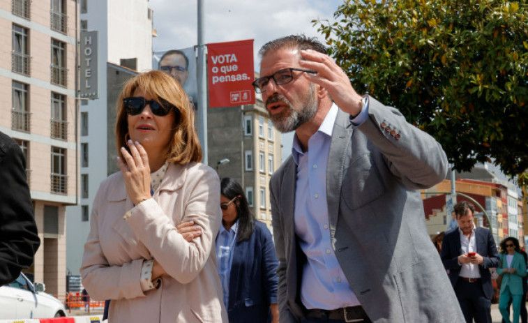 La ministra de Transportes fija para 