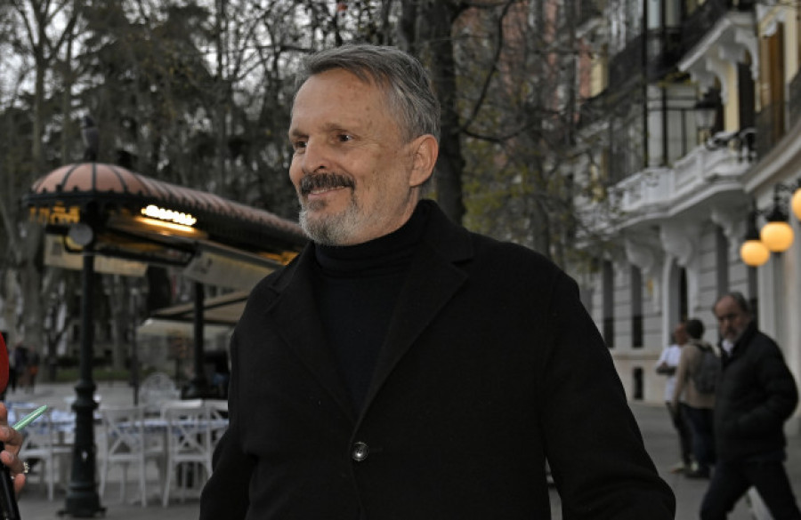 El Supremo da la razón a Miguel Bosé sobre su paternidad de los dos hijos biológicos de su ex