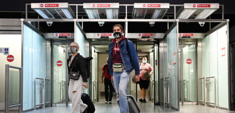 Reino Unido abre este miércoles el registro 'on line' para viajar al país, que será obligatorio en abril
