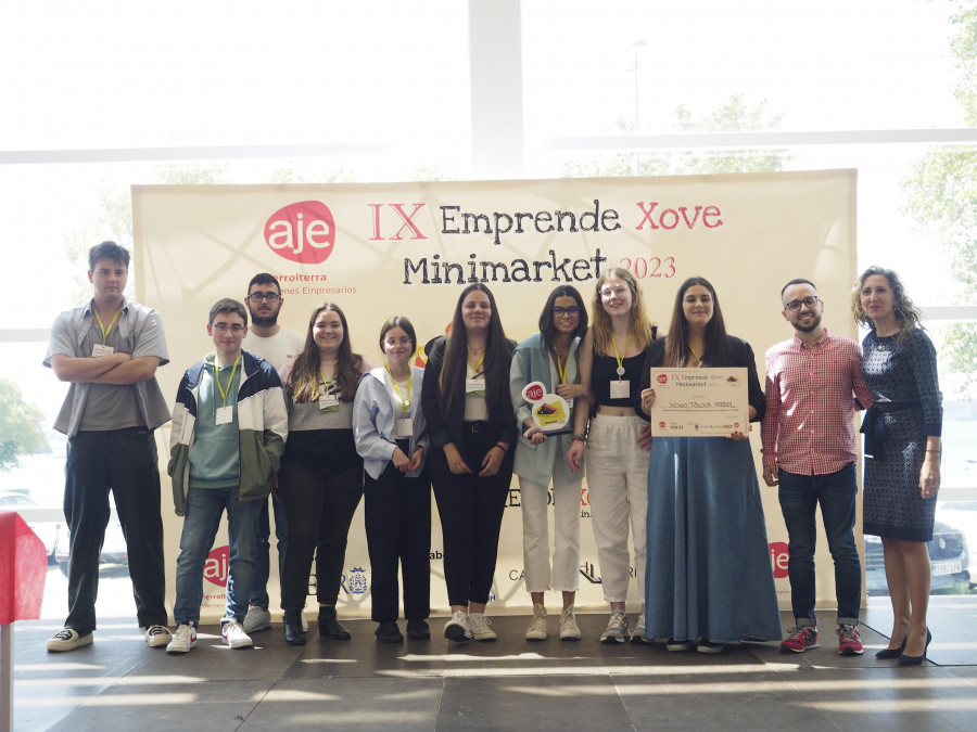 Ganadores del Minimarket de emprendimiento organizado por AJE Ferrolterra