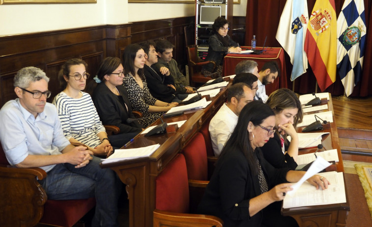 Una apática despedida de la corporación  ferrolana con los últimos abucheos del mandato