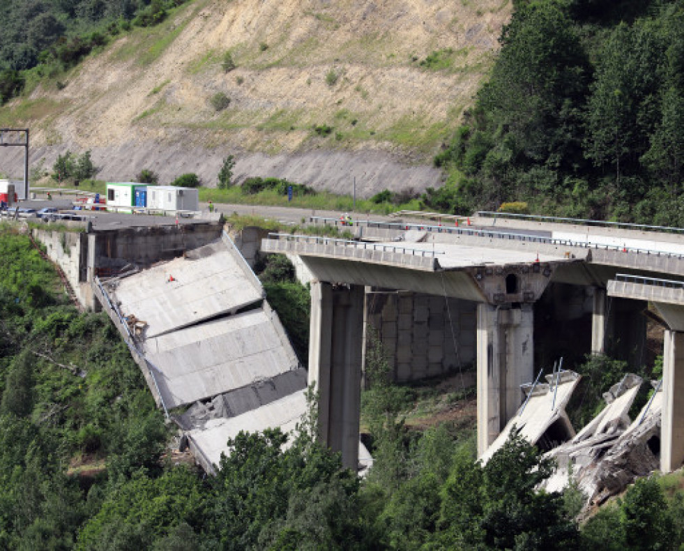 DerrumbeviaductoOCastro