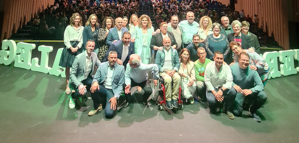Ferreiro (TEGA) apela al “orgullo naronés” en el fin de campaña