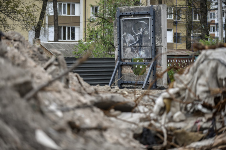 Rusia lanza el mayor ataque con drones contra Kiev y reagrupa sus fuerzas en Bajmut