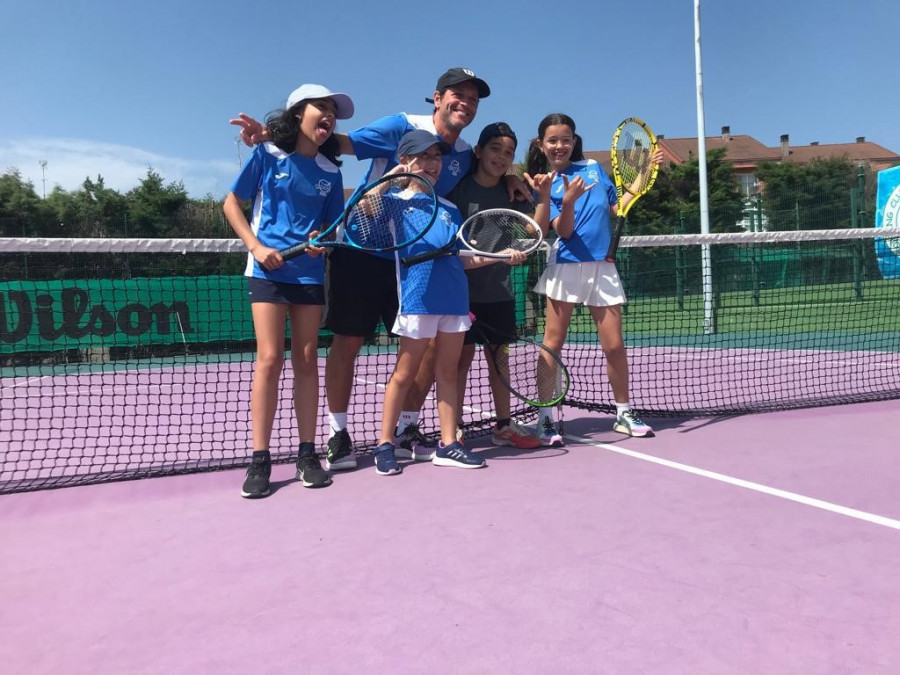 Doble título benjamín para los equipos del Tenis Redes