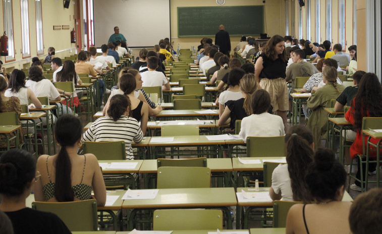 La ABAU toma el Campus de Ferrol