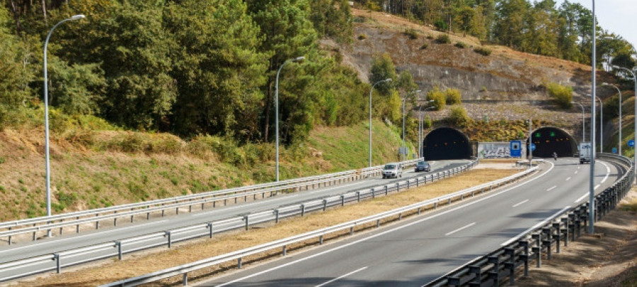 El Gobierno modifica la concesión de la AP-9 para mejoras en túneles, pero sin cambios en peajes ni duración
