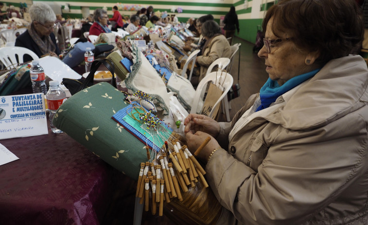 Cerca de 300 artesanas de Galicia y Portugal se reúnen en Valdoviño este fin de semana