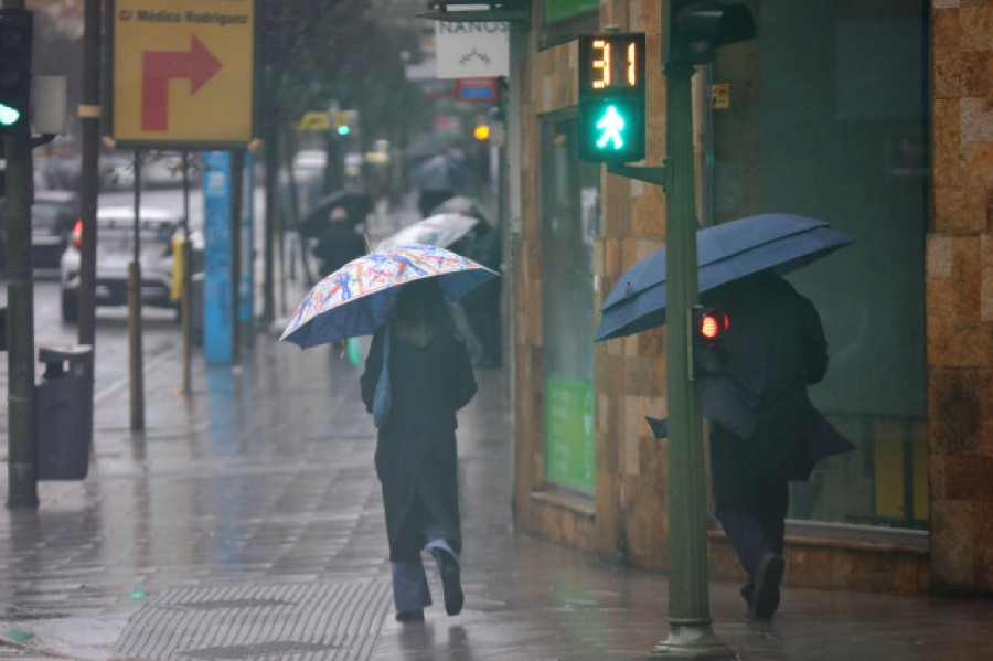 La alerta amarilla por lluvias fuertes se mantiene para la tarde de este jueves en A Coruña, Pontevedra y sur de Ourense