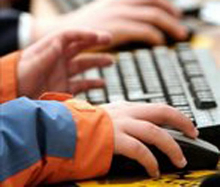 Dos detenidos por hackear el sistema del centro donde estudian para sacar sobresalientes