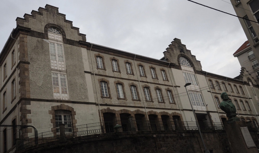 La Compañía de María se despide de Ferrol con un acto en la iglesia del Carmen