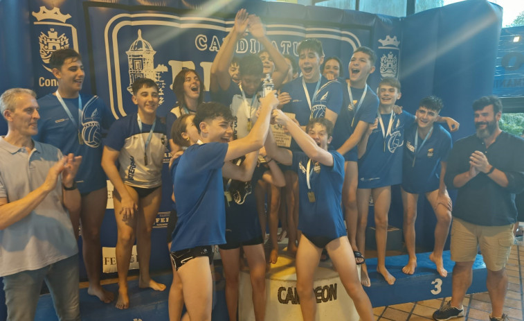 Doblete del Marina Ferrol tras ganar en casa el Gallego cadete en un gran campeonato