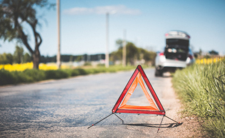 La DGT elimina los triángulos por avería o accidente en autopistas y autovías
