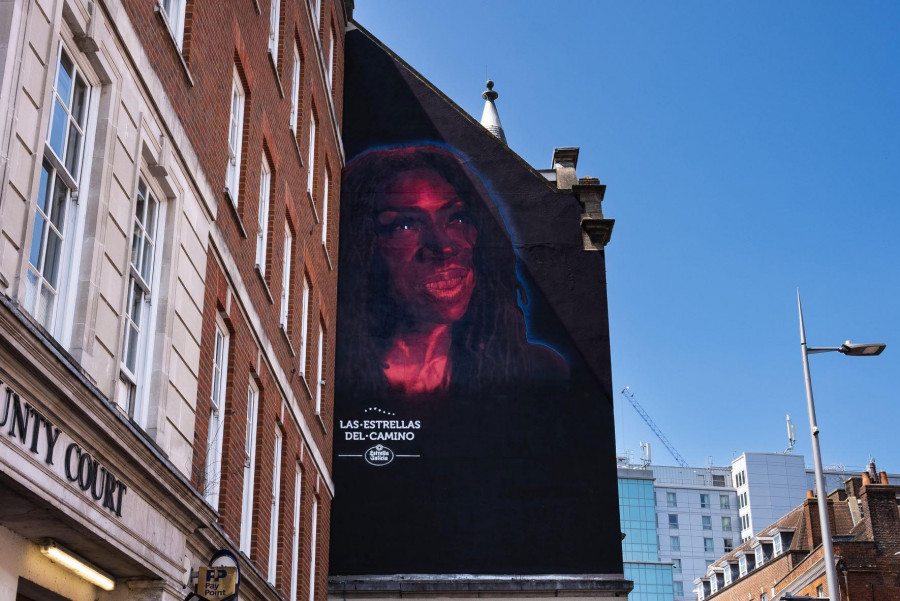 “Las estrellas del Camino” suman kilómetros de arte urbano al recorrido