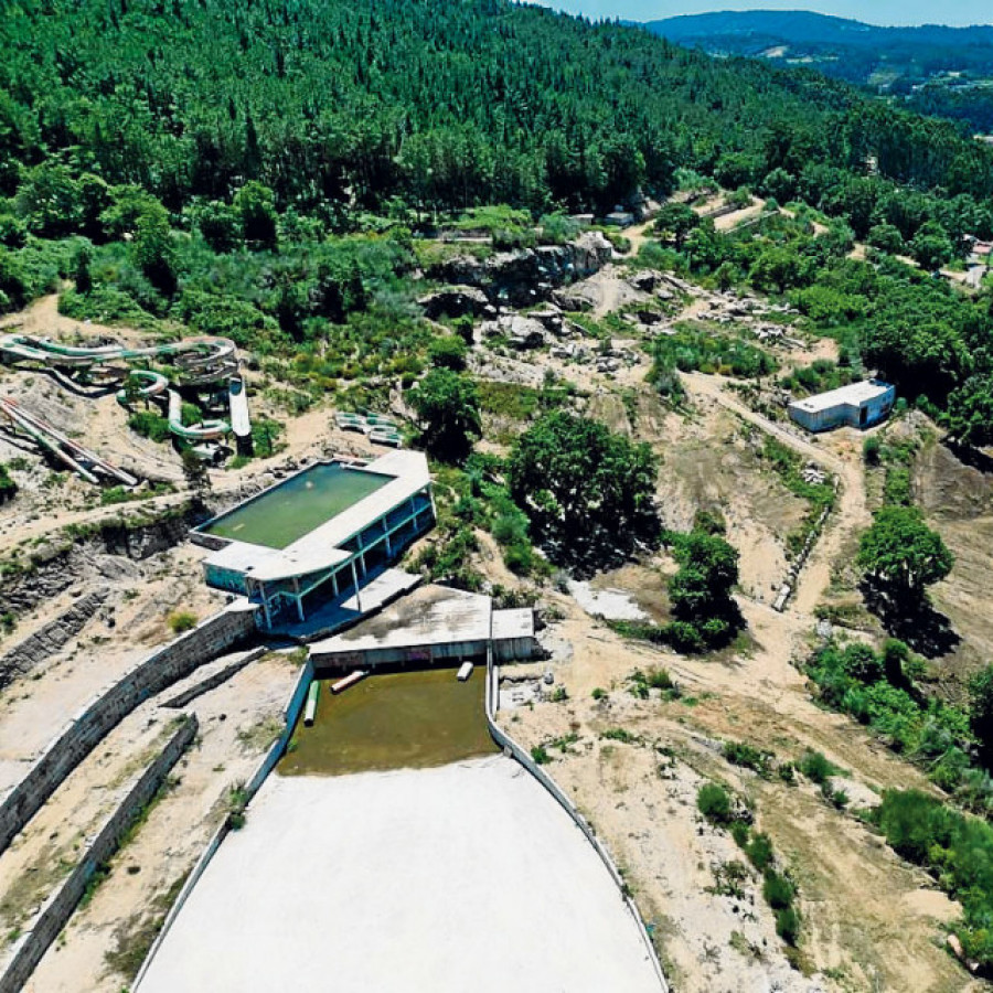 El parque  acuático de Meis  lo intenta otra vez