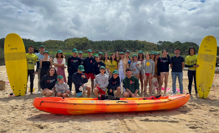 “Valdoviño mariño III” ofrece a los jóvenes actividades de ocio activo vinculado al mar