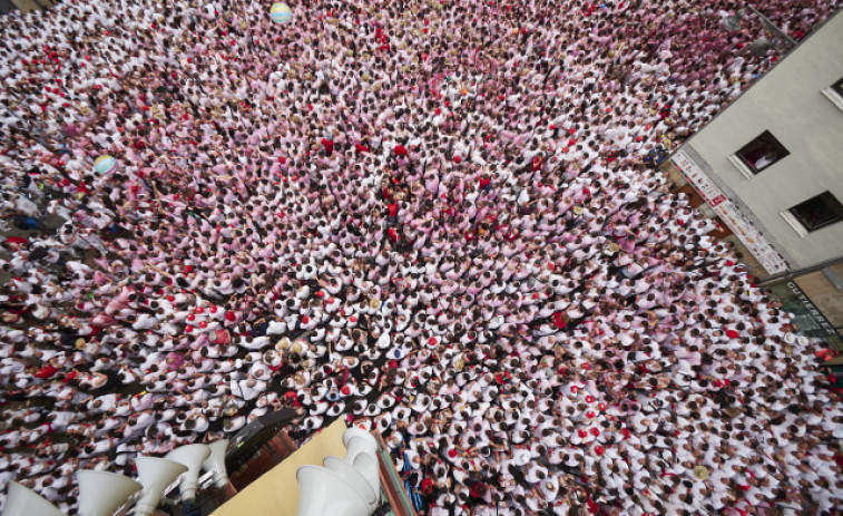 Comienzan los Sanfermines de 2023 con un chupinazo multitudinario protagonizado por Osasuna