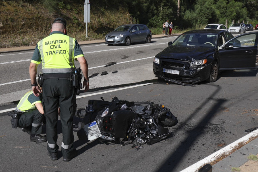 Fallece una motorista al sufrir una caída en un accidente en Laza