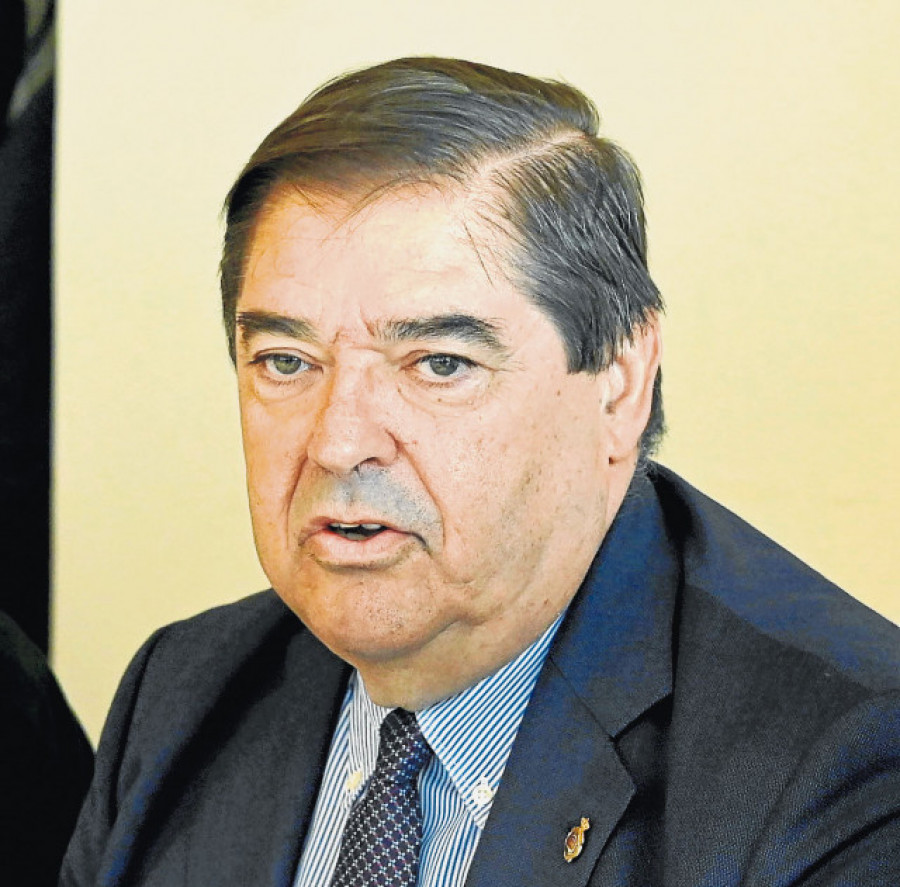Julio Abalde deja un importante legado en la UDC