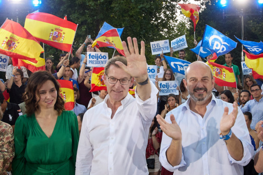 Feijóo arremete contra Sánchez por usar la "basura" de Marcial Dorado para "intentar" desprestigiarle