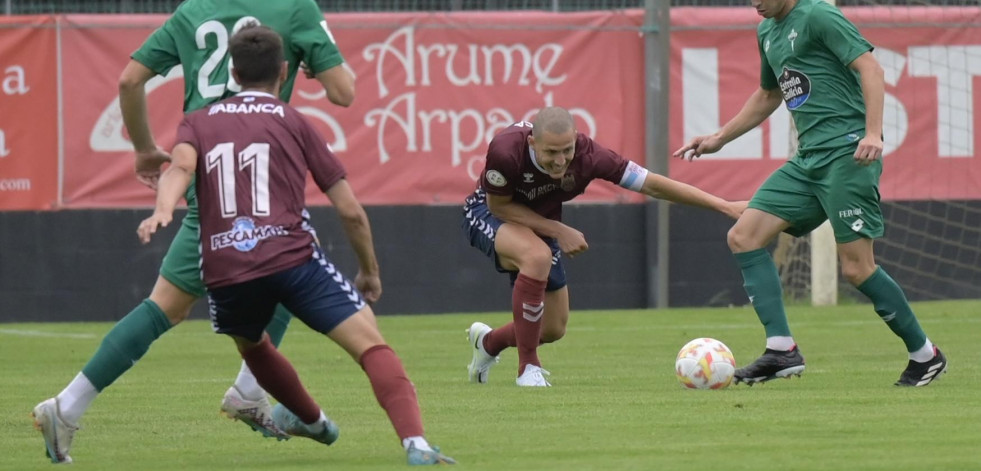 La goleada del Racing al Pontevedra, en imágenes