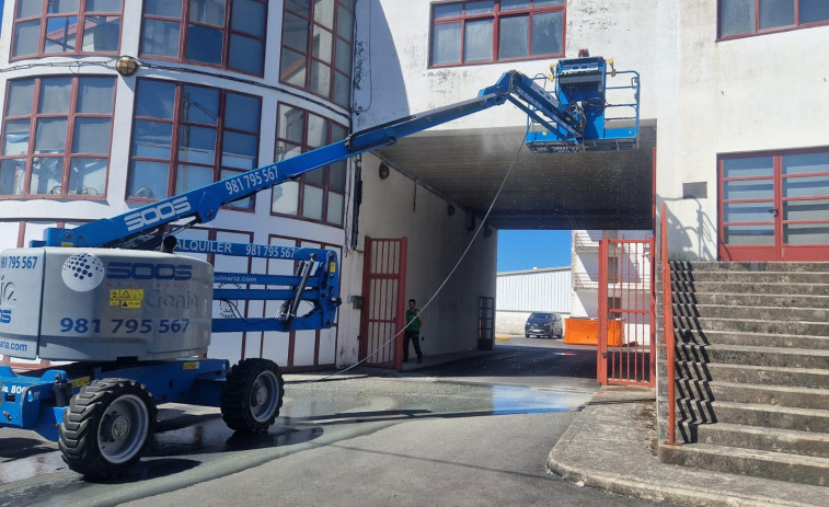 El parque de Bomberos de Ferrol afronta cuatro meses de trabajos de renovación